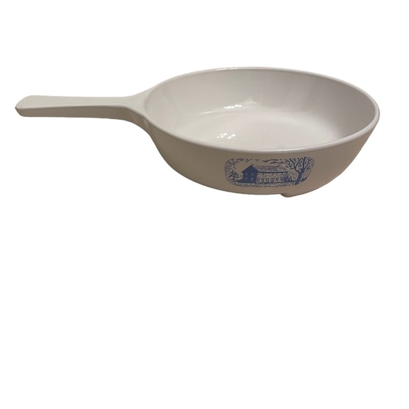 Kitchen | Vintage Corning Ware Amana Radarange Blue Colonial House 675 ...